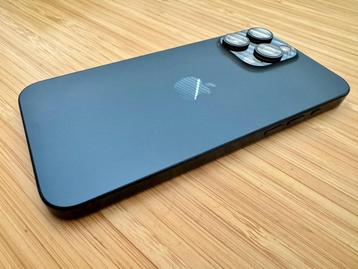 Nette iPhone 15 Pro Max (256 GB) nog in GARANTIE met cover beschikbaar voor biedingen