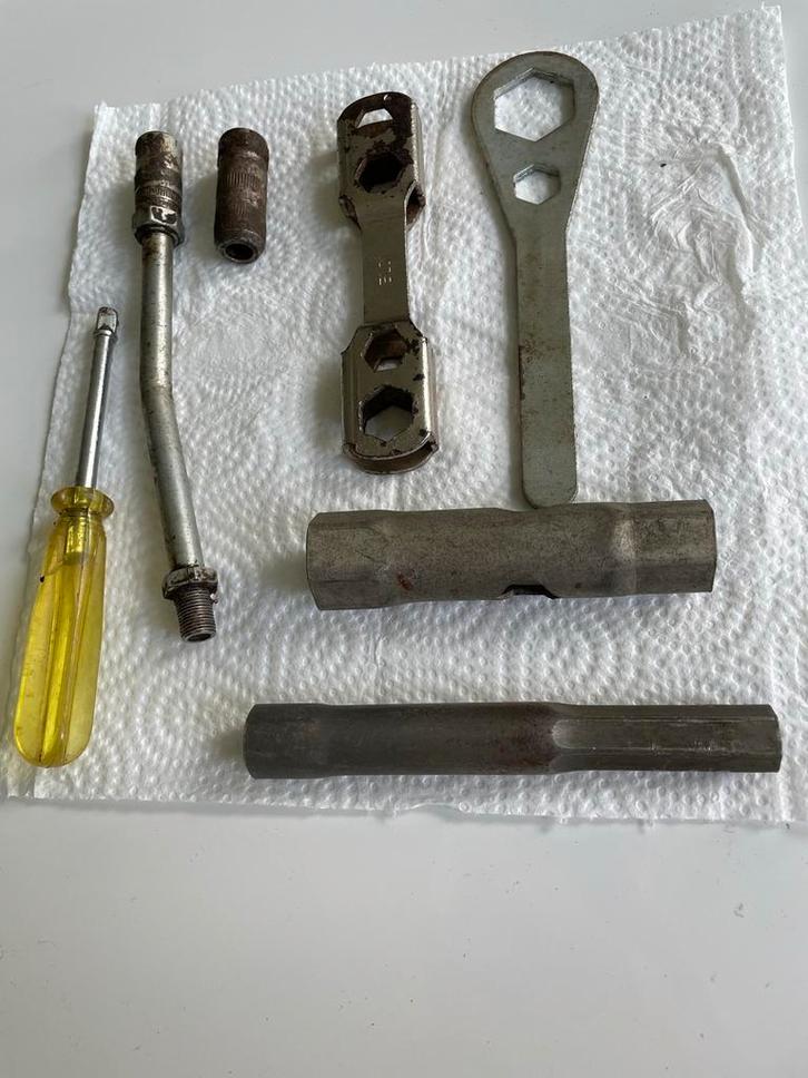 Oud Gereedschap - Van Alles Wat, Auto diversen, Autogereedschap, Gebruikt, Ophalen of Verzenden