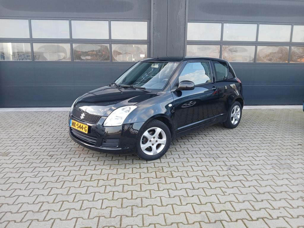 Suzuki Swift 1.3 3D 2010 Zwart
