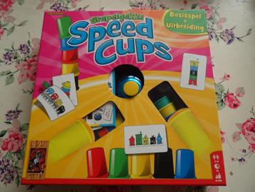 2 x Speed cups waarvan 1 met uitbreiding.  beschikbaar voor biedingen