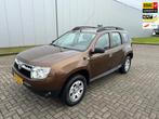 Dacia Duster 1.6 Lauréate 2wd , airco , trekhaak, Gebruikt, 4 cilinders, 1200 kg, Handgeschakeld