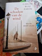 Carlos Ruiz Zafón - De schaduw van de wind, Ophalen of Verzenden, Zo goed als nieuw, Carlos Ruiz Zafón