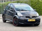 Toyota Aygo 1.0 12V Vvt-i 5DRS 2010 Zwart, Auto's, Toyota, Voorwielaandrijving, Stof, Zwart, 4 stoelen