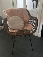 Mooie rotan stoel, Huis en Inrichting, Stoelen, Ophalen, Bruin, Riet of Rotan, Zo goed als nieuw