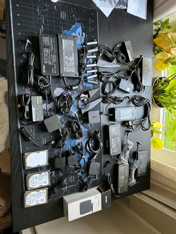 Partij asus hp microsoft acer lenovo adapters, Computers en Software, Laptop-opladers, Nieuw, Ophalen of Verzenden