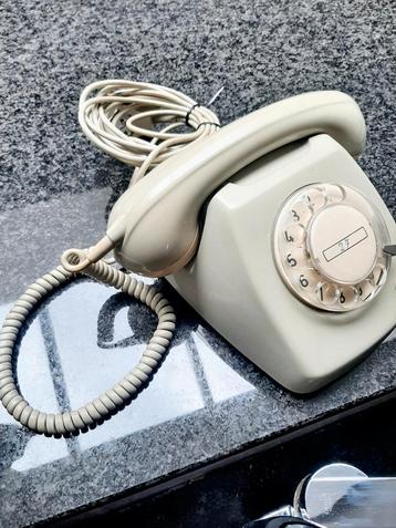 PTT draaischijf telefoon T65  grijs Vintage. beschikbaar voor biedingen