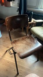 Oude schoolstoel (gratis), Ophalen, Zo goed als nieuw, Bruin, Eén