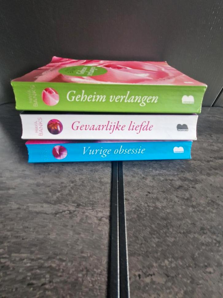Maya Banks, Boeken, Romans, Zo goed als nieuw, Ophalen of Verzenden