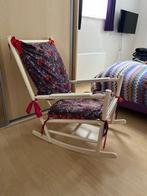 Witte houten schommelstoel, Ophalen, Gebruikt, Hout, 50 tot 75 cm