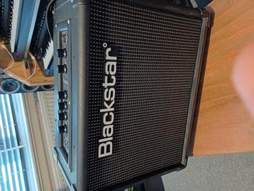 Versterker  beschikbaar voor biedingen