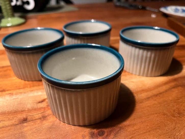 Wedgwood Blue Pacific ramekins (set van 4) vintage stoneware, Huis en Inrichting, Keuken | Servies, Ophalen of Verzenden