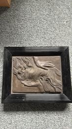 Polystone plaquette in bakelieten lijst jaren 50?, Antiek en Kunst, Ophalen of Verzenden