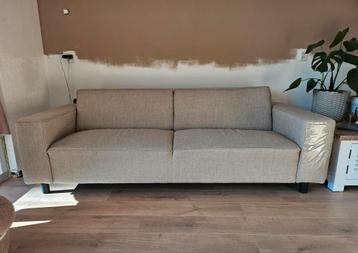 2,5 zits beige bank 220 cm beschikbaar voor biedingen