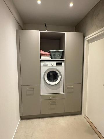 showroom bijkeuken  beschikbaar voor biedingen