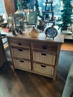Teakhouten ladekast rieten manden, Huis en Inrichting, Kasten | Ladekasten, Ophalen, 100 tot 150 cm, Teakhout, Zo goed als nieuw