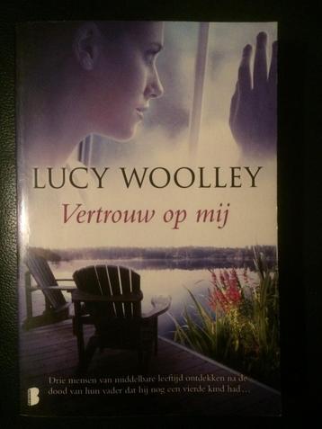 Lucy Woolley - Vertrouw op mij.   beschikbaar voor biedingen
