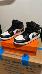 Nike Air Jordan maat 36. In prima staat., Kinderen en Baby's, Kinderkleding | Schoenen en Sokken, Jongen of Meisje, Schoenen, Ophalen of Verzenden