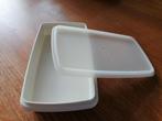 tupperware vleeswarendoos, Huis en Inrichting, Keuken | Tupperware, Ophalen of Verzenden, Gebruikt, Crème, Overige typen