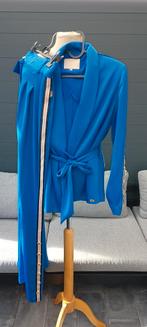 Mooi blauw pak van Josh V jasje maat S broek maat L, Kleding | Dames, Ophalen, Zo goed als nieuw, Maat 36 (S), Blauw