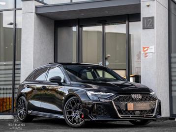 Audi RS 3 Sportback 2.5 TFSI quattro / SONOS / Pano / Comfor beschikbaar voor biedingen