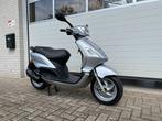 Nieuwstaat Piaggio Fly brom scooter. 1947 KM! 45 KM. 4T. C44, Ophalen, Maximaal 45 km/u, 49 cc, Zo goed als nieuw