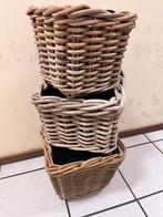 Rotan bloempotten, Tuin en Terras, Overige materialen, Rond, Ophalen of Verzenden, Minder dan 40 cm