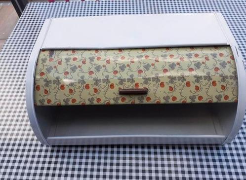 Retro Broodtrommel met Rolluikdeur, Huis en Inrichting, Keuken | Keukenbenodigdheden, Gebruikt, Ophalen