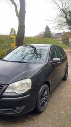 Volkwagen polo 1.2 2007 2de eigenaar met geluid instaliatie, Ophalen