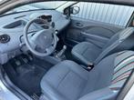 Renault Twingo 1.2 16V Authentique Cruisecontrole 161Dkm NAP, Auto's, Voorwielaandrijving, Gebruikt, 4 cilinders, 4 stoelen