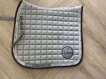 Eskadron dekje platinum dressuur full beige  beschikbaar voor biedingen