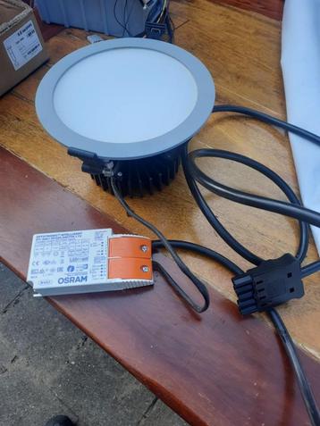 Zware ledspot 200mm  Osram Dali beschikbaar voor biedingen