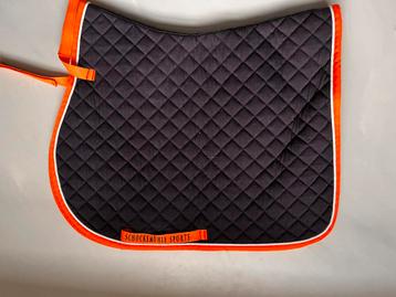 Dekje beschikbaar voor biedingen