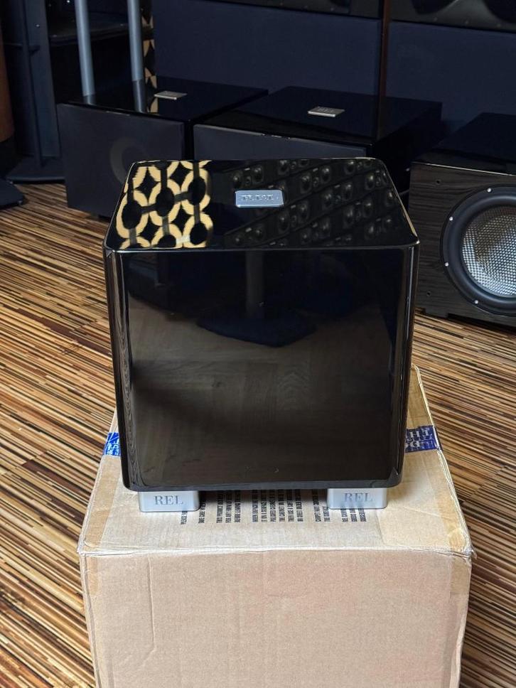 Rel T5x Demo model, Audio, Tv en Foto, Luidsprekers, Zo goed als nieuw, Subwoofer, 120 watt of meer, Overige merken, Ophalen of Verzenden