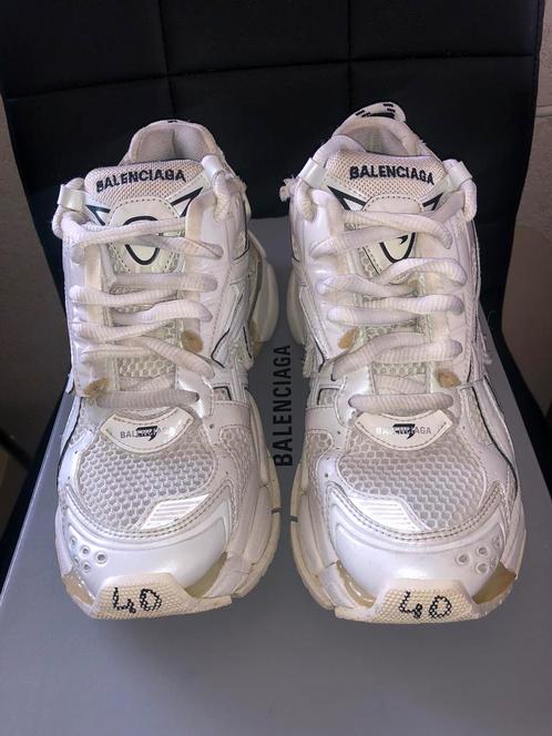 Balenciaga Runner Sneaker Wit Maat 40, Kleding | Heren, Schoenen, Zo goed als nieuw, Sneakers of Gympen, Wit, Ophalen of Verzenden
