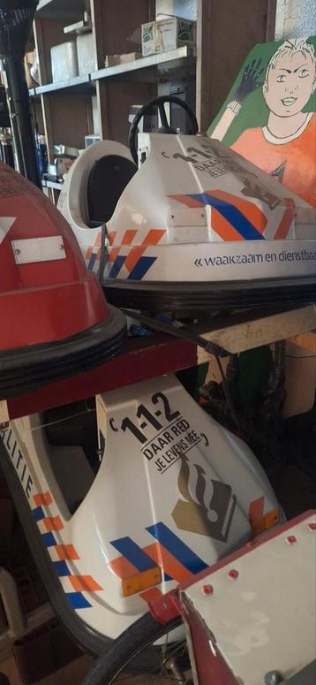Oude mini cars te koop (kermis) leuk voor decoratie  beschikbaar voor biedingen