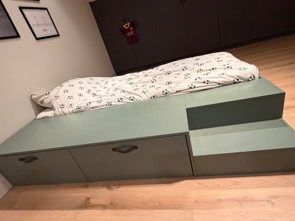 VT wonen bed met lades - 1 persoonsbed, Kinderen en Baby's, Kinderkamer | Bedden, Ophalen, 85 tot 100 cm, Zo goed als nieuw, Lattenbodem