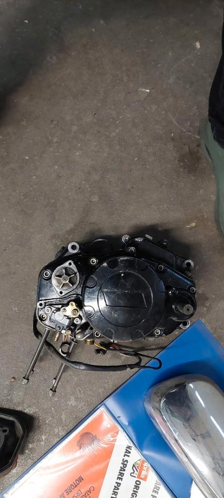Aprilia motorblok 3 versnellingen voet, Fietsen en Brommers, Brommeronderdelen | Algemeen, Gebruikt, Blok, Ophalen of Verzenden