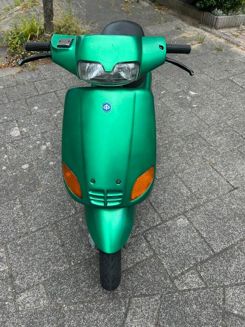 Piaggio zip type 3 70cc, Fietsen en Brommers, Scooters | Piaggio, Zo goed als nieuw, Zip, Ophalen of Verzenden