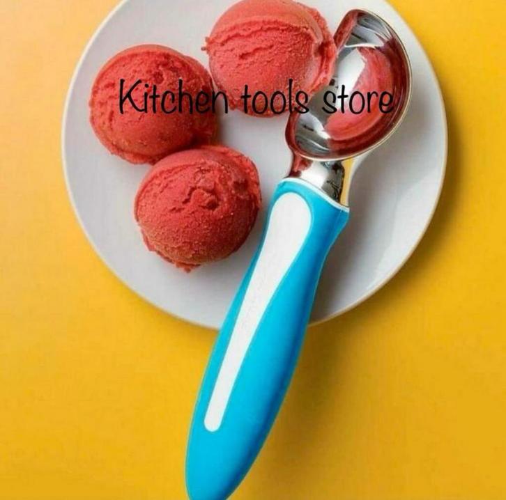 Tupperware ijsschep ergologics ijs lepel voorraad, Huis en Inrichting, Keuken | Tupperware, Nieuw, Overige typen, Rood, Ophalen of Verzenden