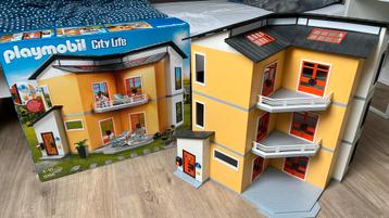 Playmobil huis 9266 inclusief extra verdieping beschikbaar voor biedingen