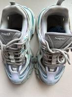 Balenciaga track2 sneakers Maat 37 pastel, Kleding | Dames, Schoenen, Ophalen of Verzenden, Sneakers of Gympen