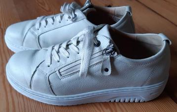 Hartjes schoenen met veter en zijrits, maat 5,5 beschikbaar voor biedingen