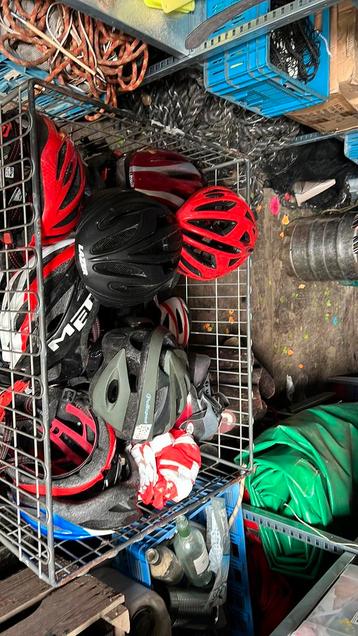 Mountainbike helm beschikbaar voor biedingen