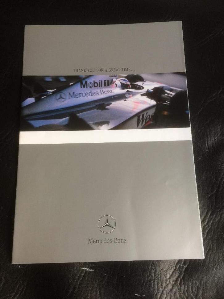 Thank you for a great time Mercedes Benz F1 folder 1 nov `98, Boeken, Auto's | Folders en Tijdschriften, Zo goed als nieuw, Mercedes