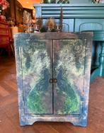 Klein kastje pauw, pauwenkastje, mini kast, blauw groen VdlM, Antiek en Kunst, Ophalen of Verzenden