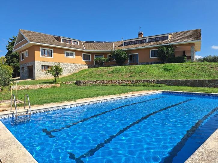 Stijlvolle spaanse finca omgeving Barcelona, Huizen en Kamers, Buitenland, Spanje, Woonhuis, Landelijk, Verkoop zonder makelaar