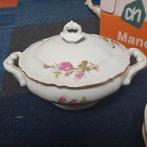 Dekschaal, 2 saladeschalen, sauskom, 6 soepborden., Antiek en Kunst, Antiek | Servies los, Ophalen