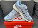 Nike P-6000 Wit/Zilver - Maat 45 - Nieuw in Doos!, Kleding | Heren, Ophalen of Verzenden