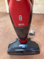 Aeg steelstofzuiger animal power, inclusief kruimeldief, Ophalen, Zo goed als nieuw, Minder dan 1200 watt, Stofzuiger