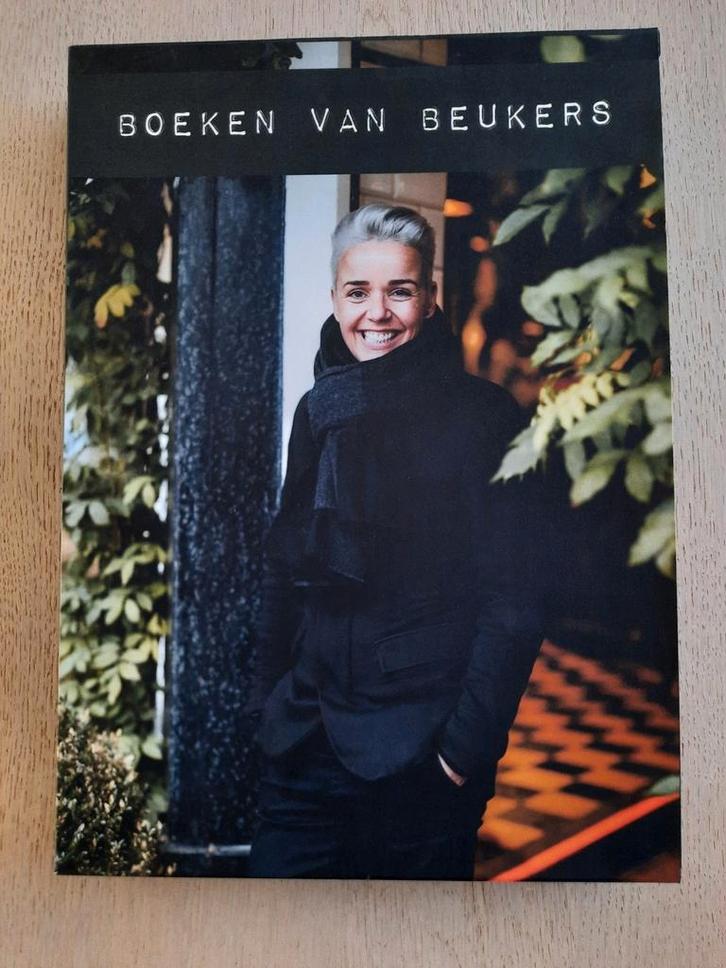 Boeken van Beukers - Lot Beukers, Boeken, Kookboeken, Zo goed als nieuw, Gezond koken, Ophalen of Verzenden